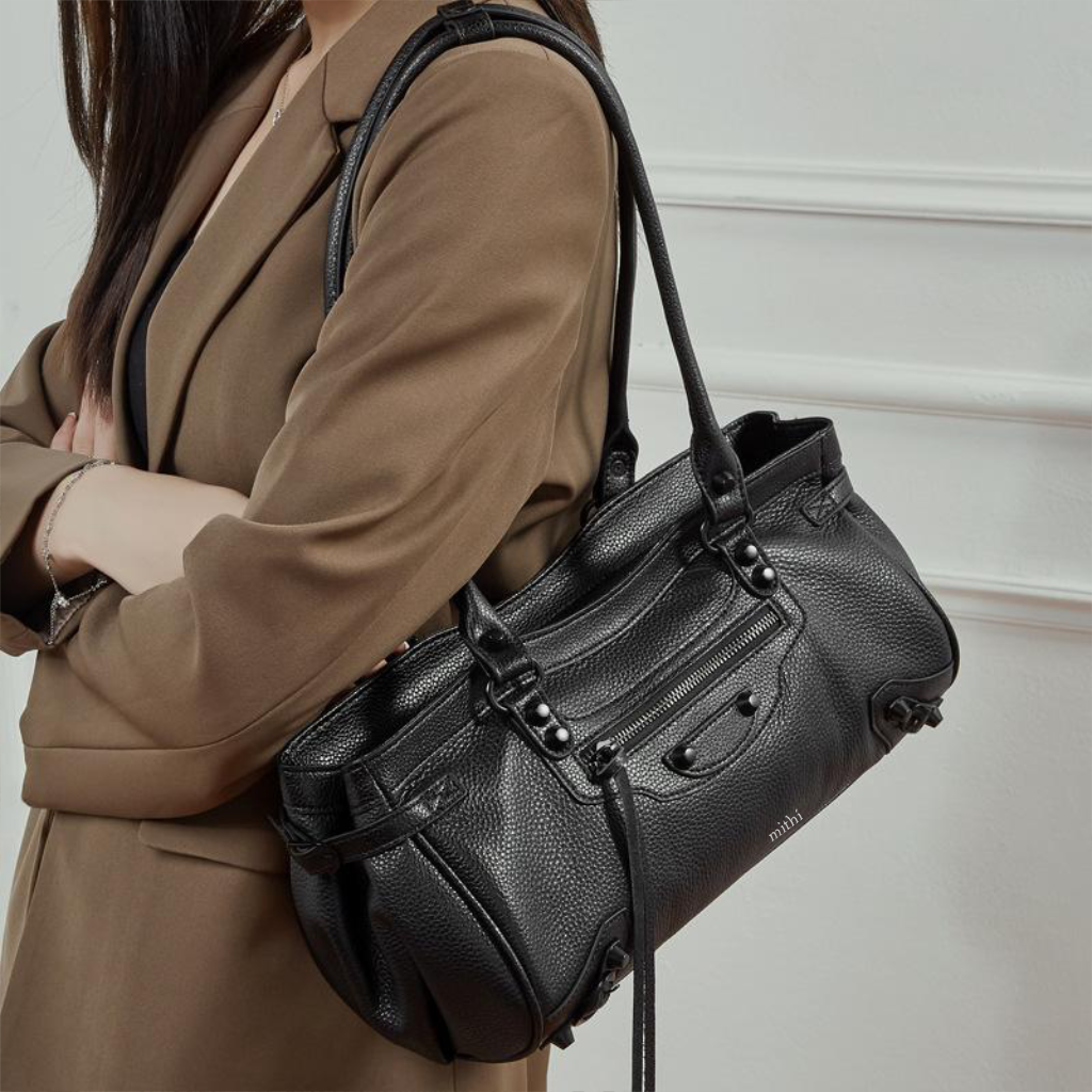 Mithi Baguette Shoulder Bag