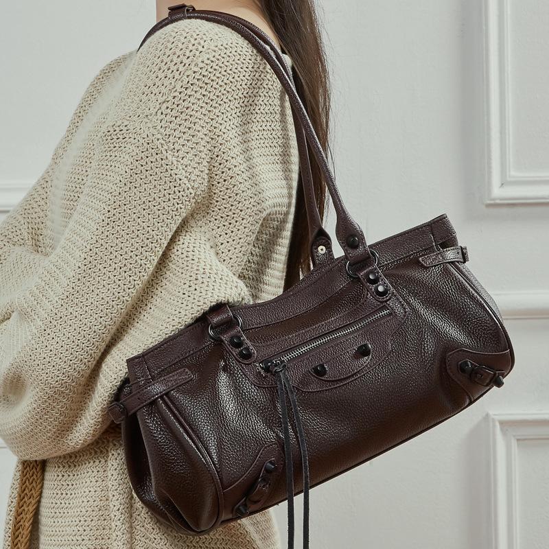 Mithi Baguette Shoulder Bag